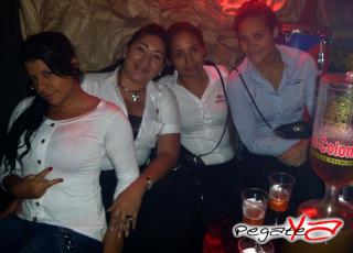 Foto 16 de Octubre 13 del 2012 en Miami Bar Cali, Cali