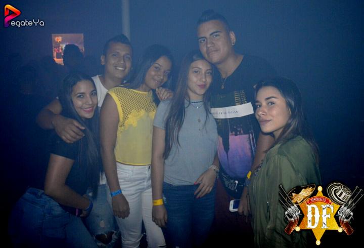 Foto 5 de EL DF - 5to FDS Julio 2017 en El DF Club Discoteca