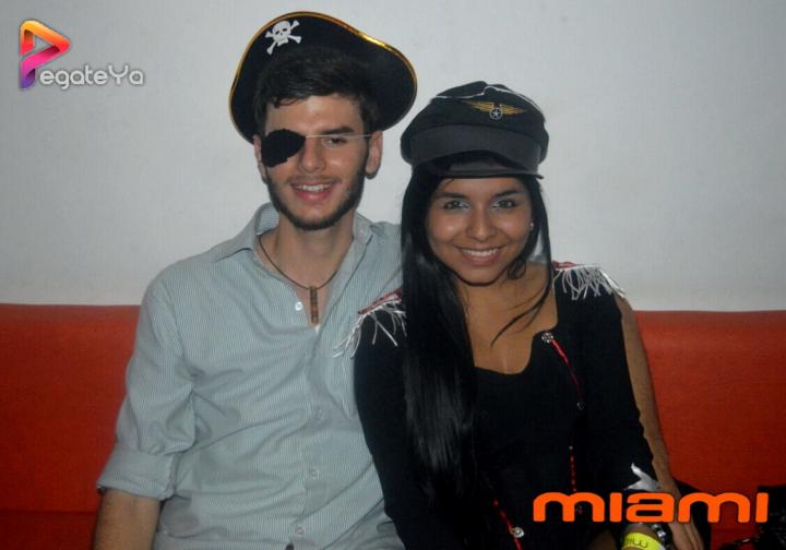 Foto 45 de Miami - Halloween 2015 en Miami Bar Cali, Cali