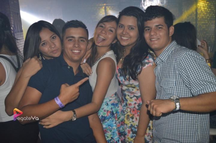 Foto 11 de Bar Bling sábado 28 de marzo 2015 en Bar Bling Bucaramanga, Bucaramanga