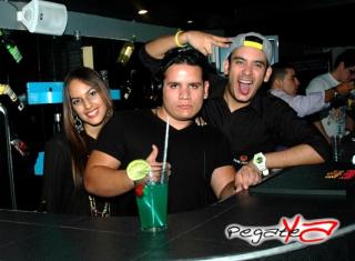 Foto 2 de Octubre 12 del 2013 en Moon Cocktail & Shots