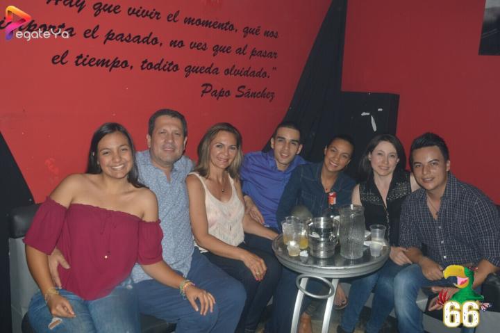 Foto 16 de La lora Bar - 2do Fds Mayo 2016 en La Lora Bar, Cali