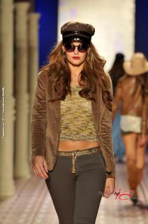 Foto 130 de Pasarela Studio F - 2012 en Fotos Colombiamoda, Medellín