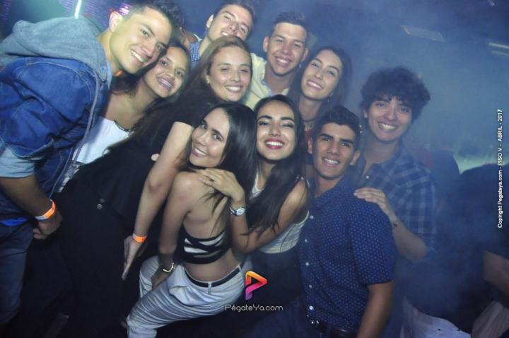 Foto 34 de PISO V - Sabado 8 de abril de 2017 en Bar Piso V Bucaramanga, Bucaramanga