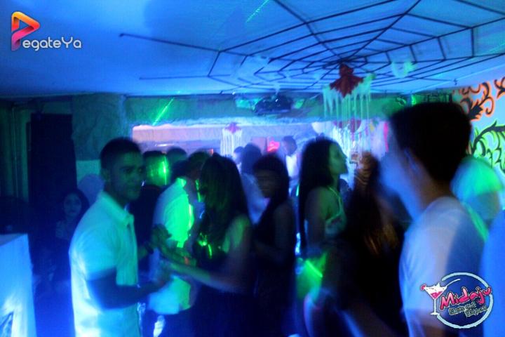 Foto 49 de Midaju - Halloween 2015 en Midaju Bar