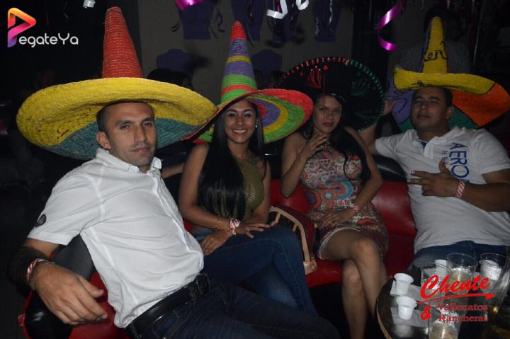 Foto 11 de Chente - Amor & Amistad 2016 en CHENTE Vallenatos y Rancheras, Cali