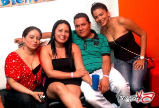 Foto 33 de Abril 13 del 2012 en Babel / Barra Libre Cali, Cali