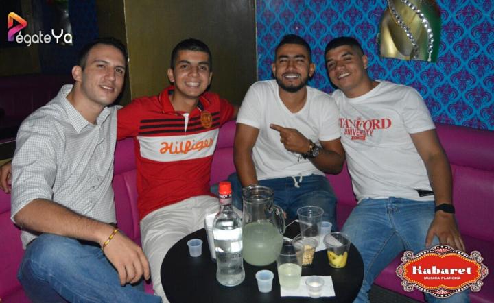Foto 46 de Kabaret Bar - 1ER Fds Julio 2017 en Kabaret - Granada, Cali