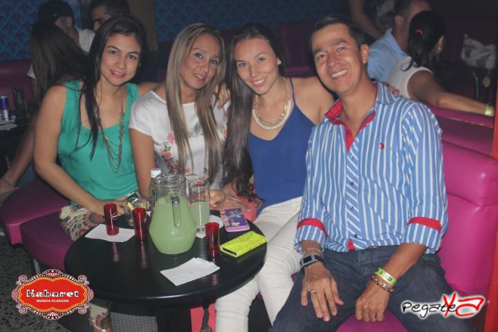 Foto 4 de Kabaret Bar - Dic 6 y 13 del 2014 en Kabaret - Granada, Cali