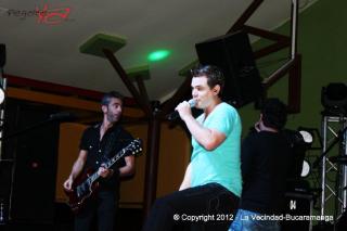 Foto 61 de Viernes 17 de Agosto de 2012 en Discoteca La Vecindad Bucaramanga, Bucaramanga