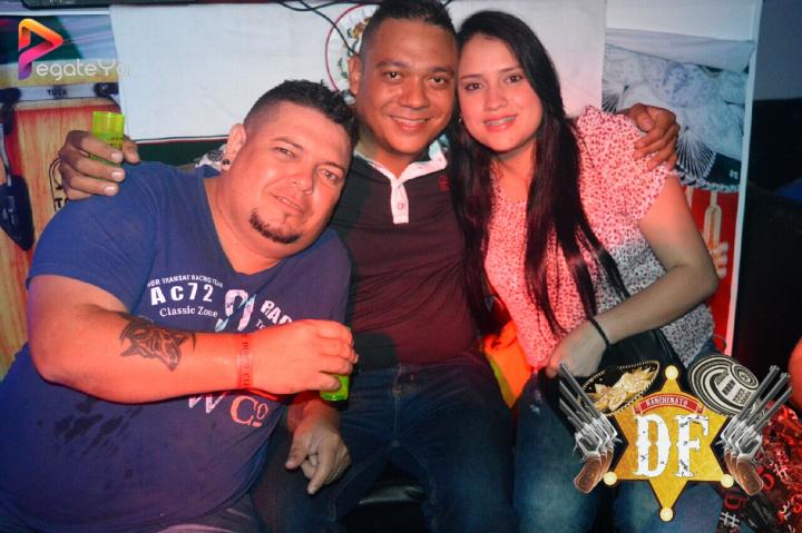 Foto 18 de El DF Club - 5to FDS Julio 2016 en El DF Club Discoteca