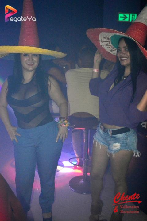 Foto 22 de CHENTE - 4to FDS FEBRERO 2016 en CHENTE Vallenatos y Rancheras, Cali