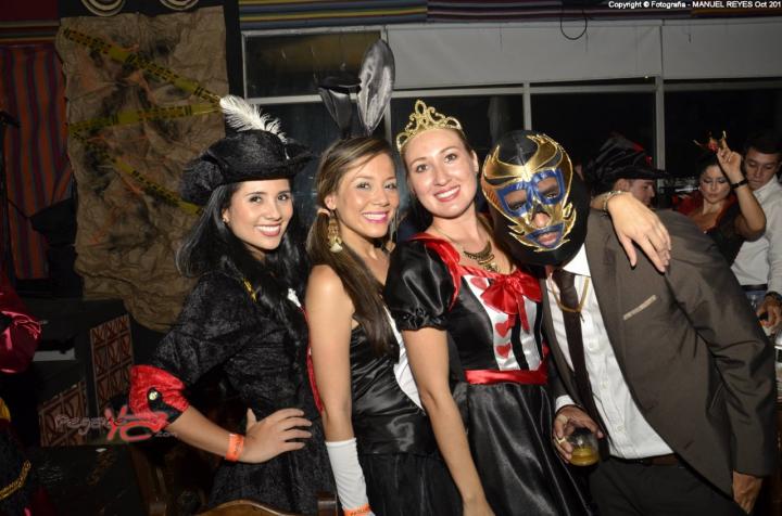 Foto 41 de Matildelina viernes 31 octubre de 2014 en Discoteca Matildelina Bucaramanga, Bucaramanga