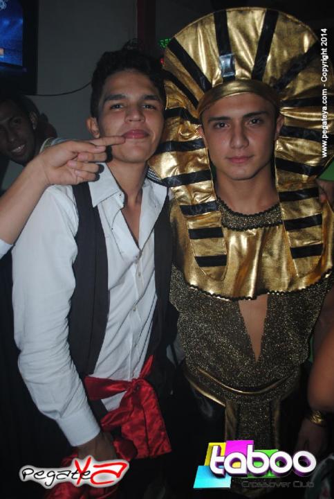 Foto 24 de Taboo Halloween 2014 en Discoteca Taboo Cartagena, Cartagena