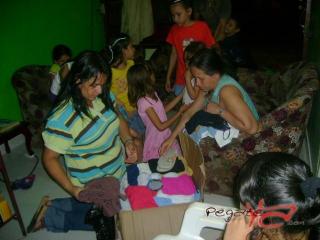 Foto 7 de Barranca Las Granjas entrega donaciones en Barranca Las Granjas entrega donaciones, Barrancabermeja