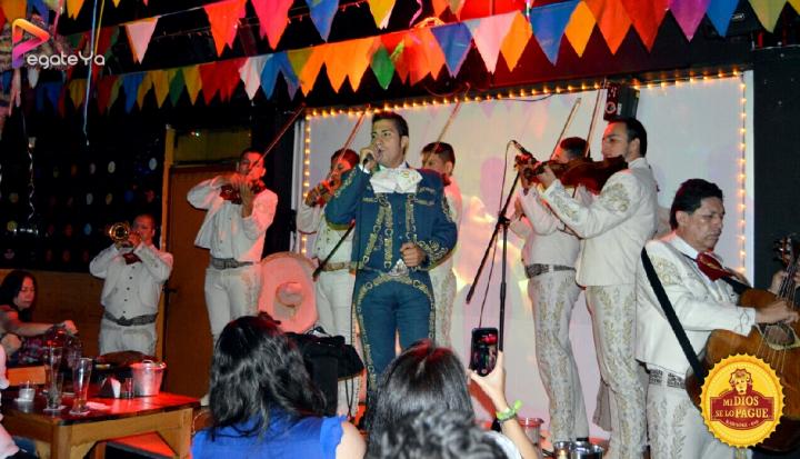 Foto 34 de Mi Dios se lo Pague - 3er Fds Mayo en Fonda Mi Dios Se Lo Pague, Cali