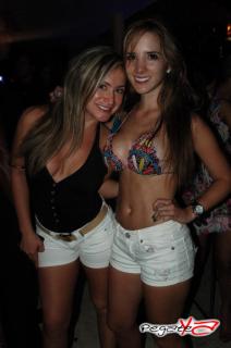 Foto 10 de Envy Pool Party 26 de Mayo en Discoteca ENVY Bar Medellin, Medellín