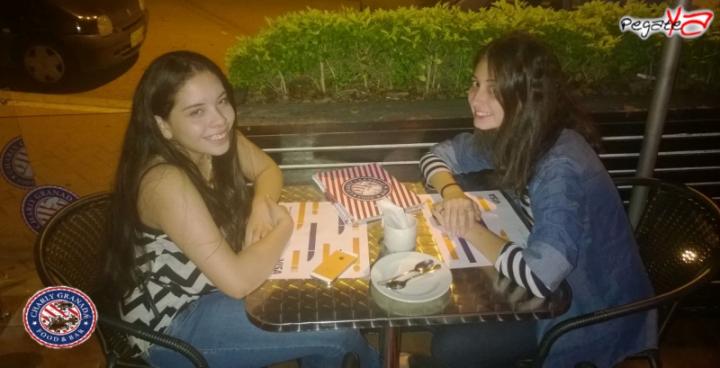 Foto 4 de Charly Food Bar - 4to FDS Nov. 2014 en Charly Food Bar, Cali
