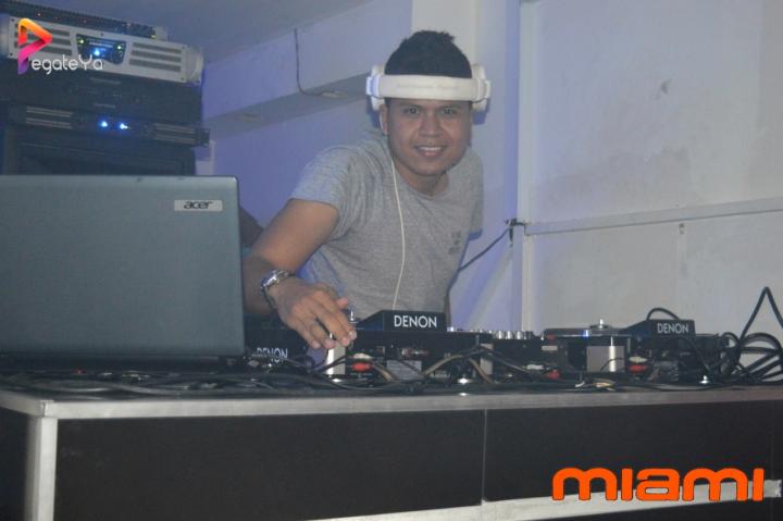Foto 27 de Miami Bar - 2do FDS Junio 2015 en Miami Bar Cali, Cali