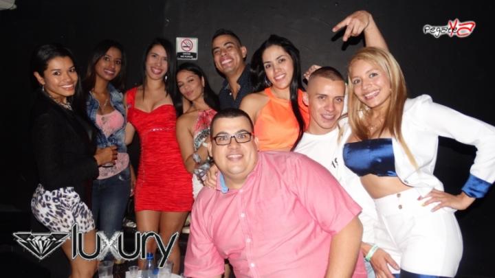 Foto 36 de Luxury - Nov 15 y 22 del 2014 en Discoteca Luxury Medellin, Medellín