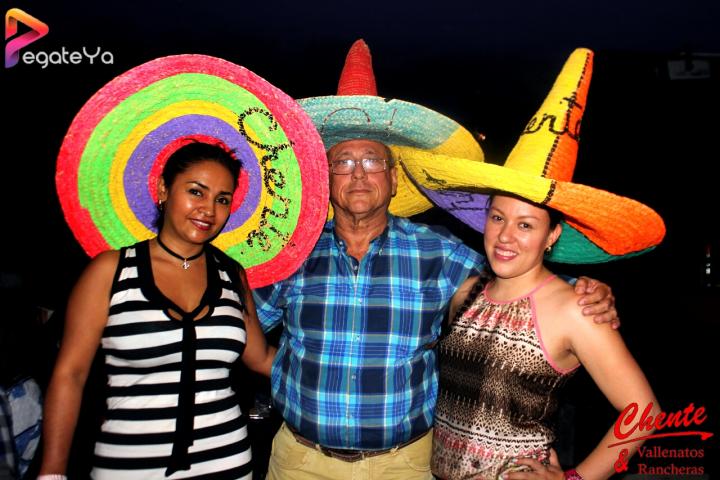 Foto 32 de Chente - 1er FDS Julio 2016 en CHENTE Vallenatos y Rancheras, Cali