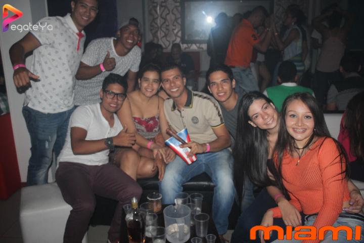 Foto 37 de Miami - 4to Fds julio 2016 en Miami Bar Cali, Cali
