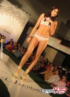 Foto 3 de Desfile Leonisa Bucaramanga en Desfile Leonisa Bucaramanga, Bucaramanga