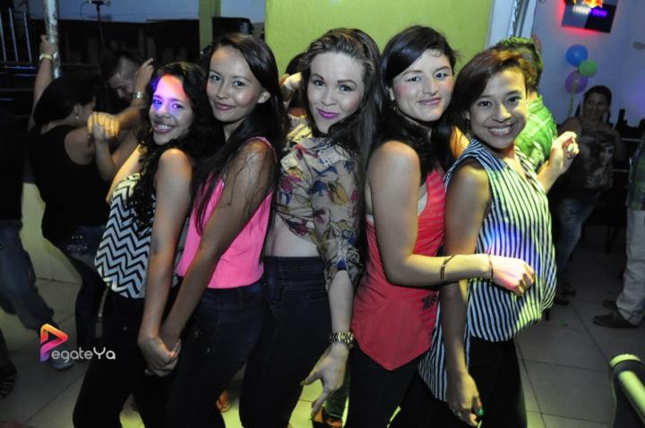 Foto 24 de New York sábado 02 de mayo 2015 en Discoteca New York Bucaramanga, Bucaramanga