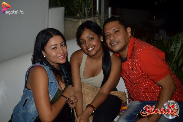Foto 35 de Blondie - 4to Fds Abril 2017 en Blondie Bar Cali, Cali