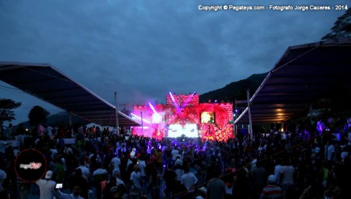 Foto 133 de TOMORROWLAKE Lago Calima en Fiestas Colombia, Medellín