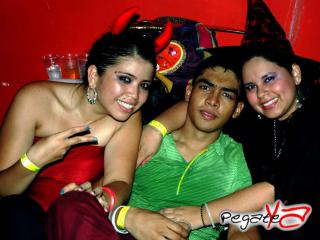 Foto 89 de Noviembre 3 del 2012 en Babel / Barra Libre Cali, Cali