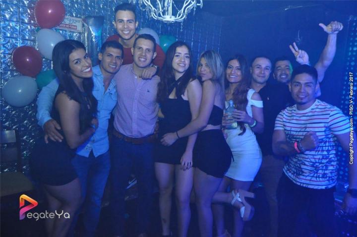 Foto 37 de PISO V - sabado 4 de febrero de 2017 en Bar Piso V Bucaramanga, Bucaramanga