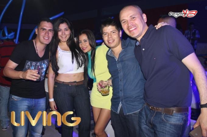 Foto 55 de Living - 4to FDS Nov 2014 en Living Night Club, Cali
