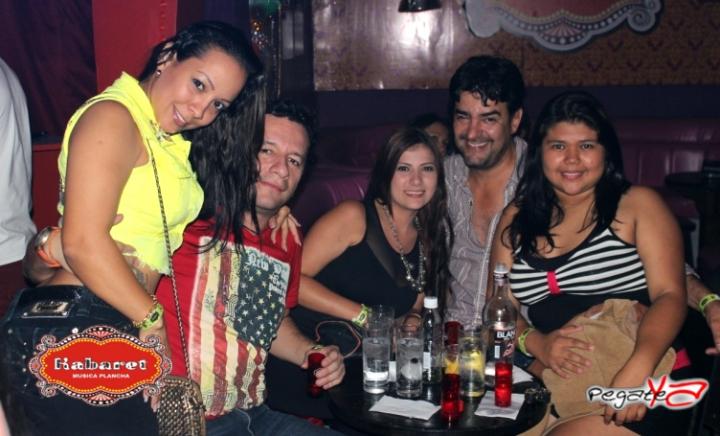 Foto 8 de Kabaret Bar - 5to FDS Nov 2014 en Kabaret - Granada, Cali