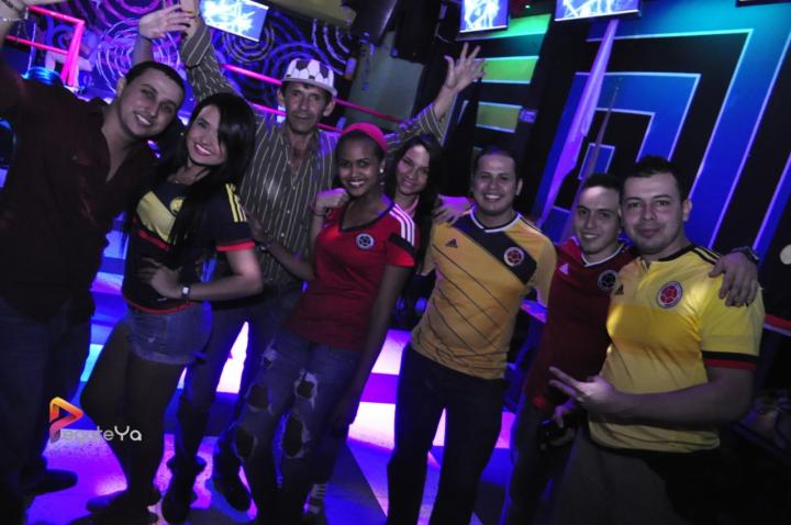 Foto 10 de El Manicomio sábado 27 de junio 2015 en Discoteca El Manicomio Bucaramanga, Bucaramanga