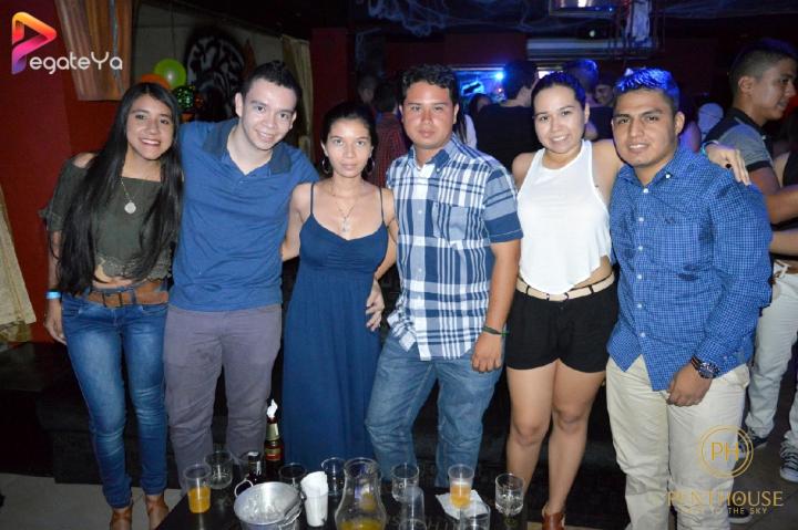 Foto 56 de Penthouse Club - Hallowen 2016 en Penthouse 1800, Cali