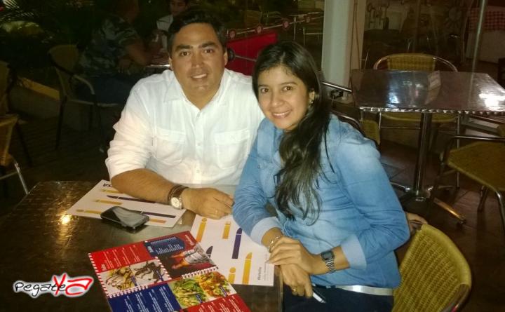 Foto 38 de Charly Food Bar - 3er FDS Octubre en Charly Food Bar, Cali