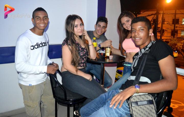 Foto 12 de Ahma Bar . 1er FDS Agosto 2015 en Ahma Cali, Cali