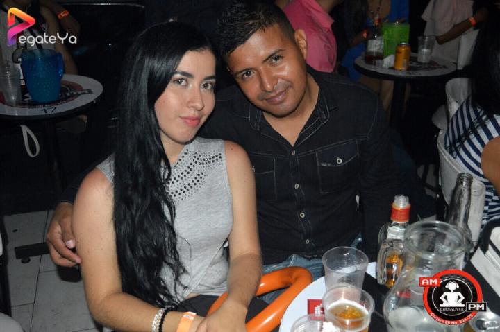Foto 45 de Ampm Bar - AMOR & AMISTAD 2016 en Am / PM Bar - Cali, Cali