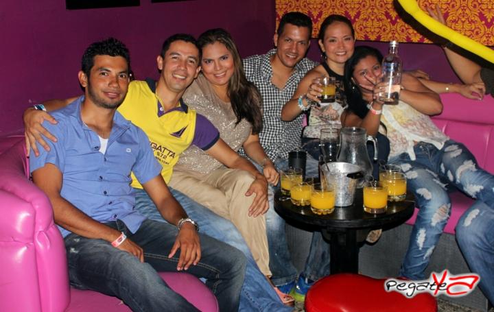 Foto 14 de Kabaret - Julio 12 en Kabaret - Granada, Cali