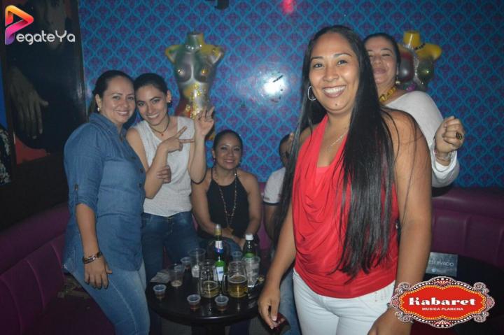 Foto 42 de Kabaret Bar - 3er/4to Fds Oct. 2016 en Kabaret - Granada, Cali