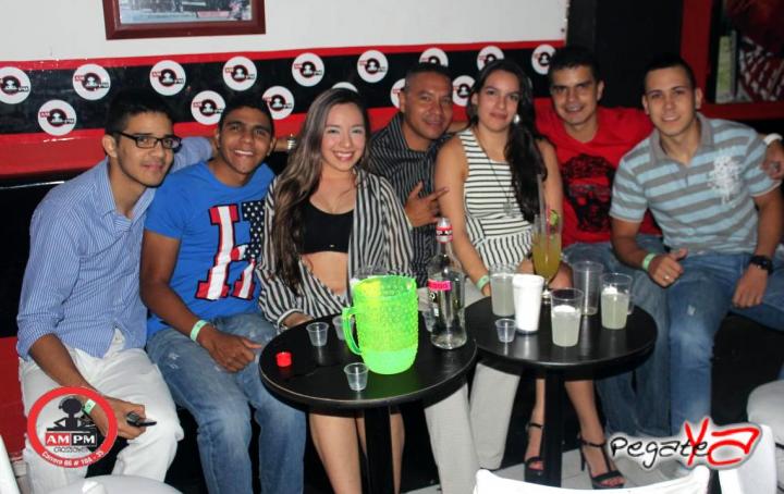 Foto 22 de Ampm Bar - Oct 11 en Am / PM Bar - Cali, Cali