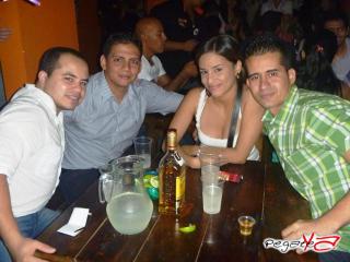 Foto 50 de Junio 02 del 2012 en Urbano Bar Cali, Cali
