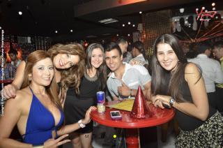 Foto 60 de Bling Bar Bucaramanga en Bar Bling Bucaramanga, Bucaramanga