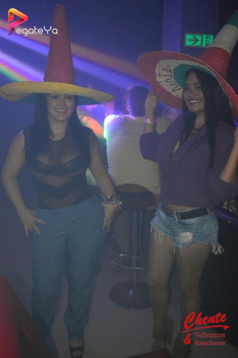 Foto 23 de CHENTE - 4to FDS FEBRERO 2016 en CHENTE Vallenatos y Rancheras, Cali