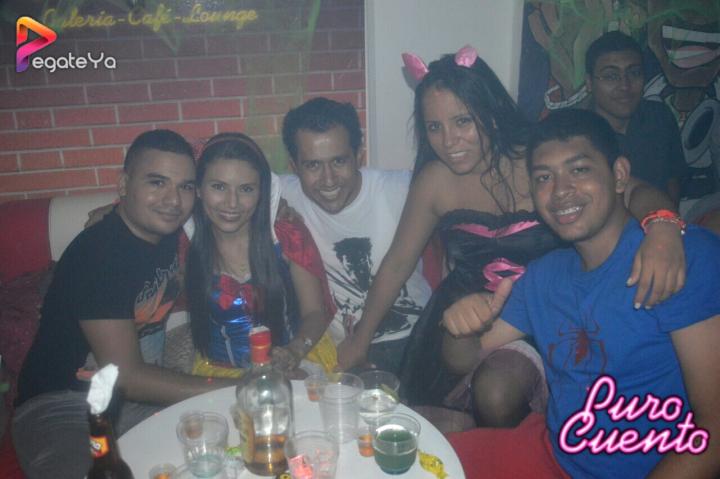 Foto 31 de Puro Cuento Bar - Halloween 2015 en Puro Cuento Bar, Cali