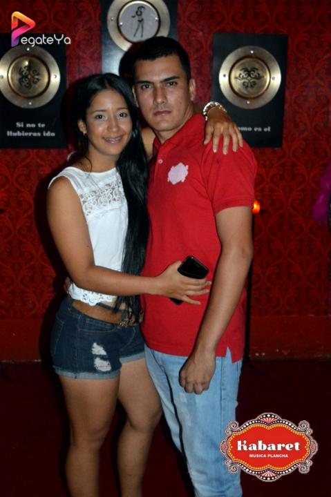 Foto 35 de Kabaret Bar - 4to FDS Mayo 2015 en Kabaret - Granada, Cali