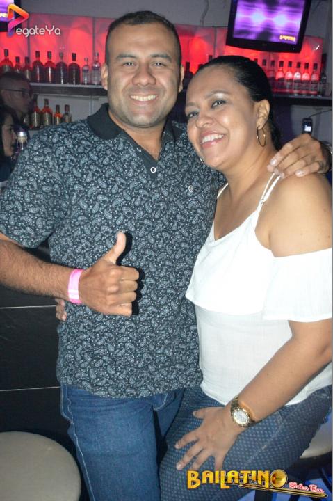 Foto 36 de Bailatino - 1er Fds Mayo 2017 en Bailatino - Bar, Cali