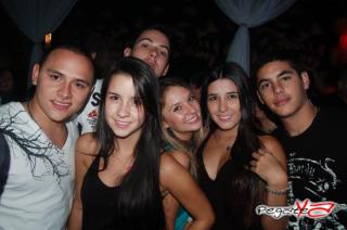Foto 19 de The End 27 de Abril en THE END Discoteca Medellin, Medellín