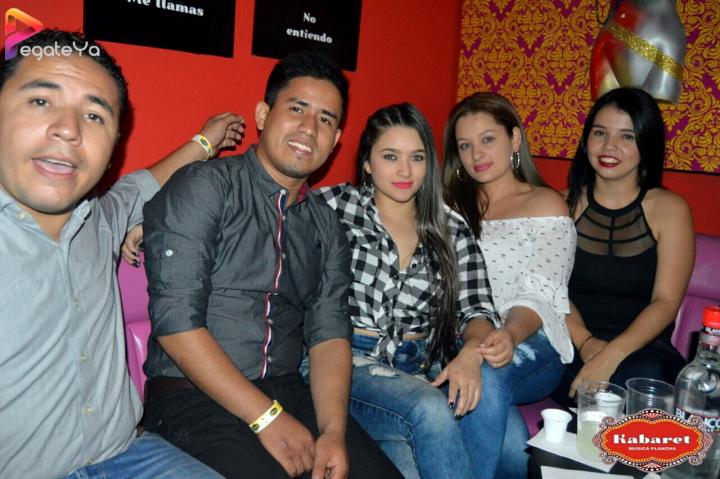 Foto 19 de Kabaret Bar - 1er/2do Fds Enero. 2017 en Kabaret - Granada, Cali